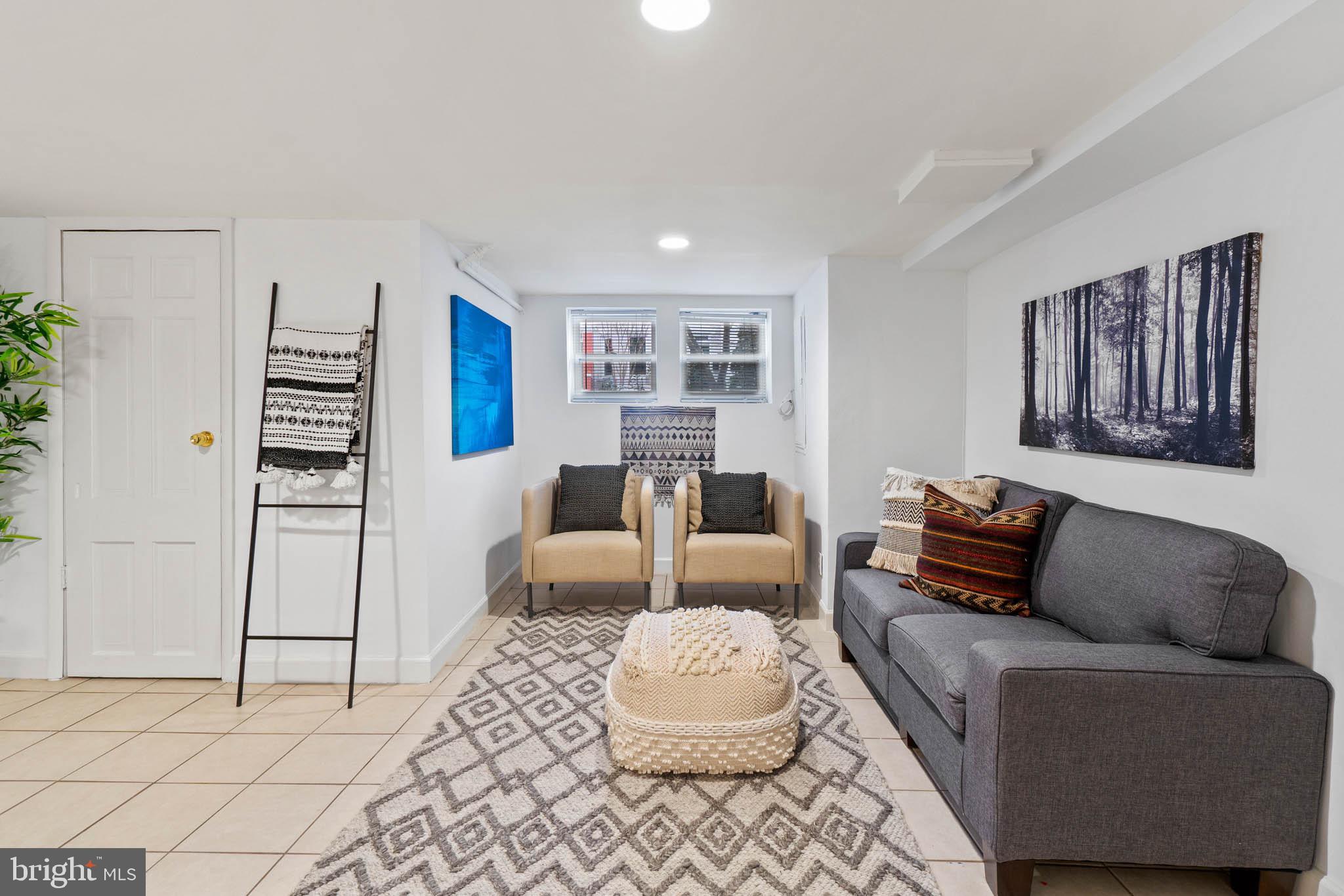 37 Seaton Place Northwest Washington, DC 20001 - Photo 28 of 38