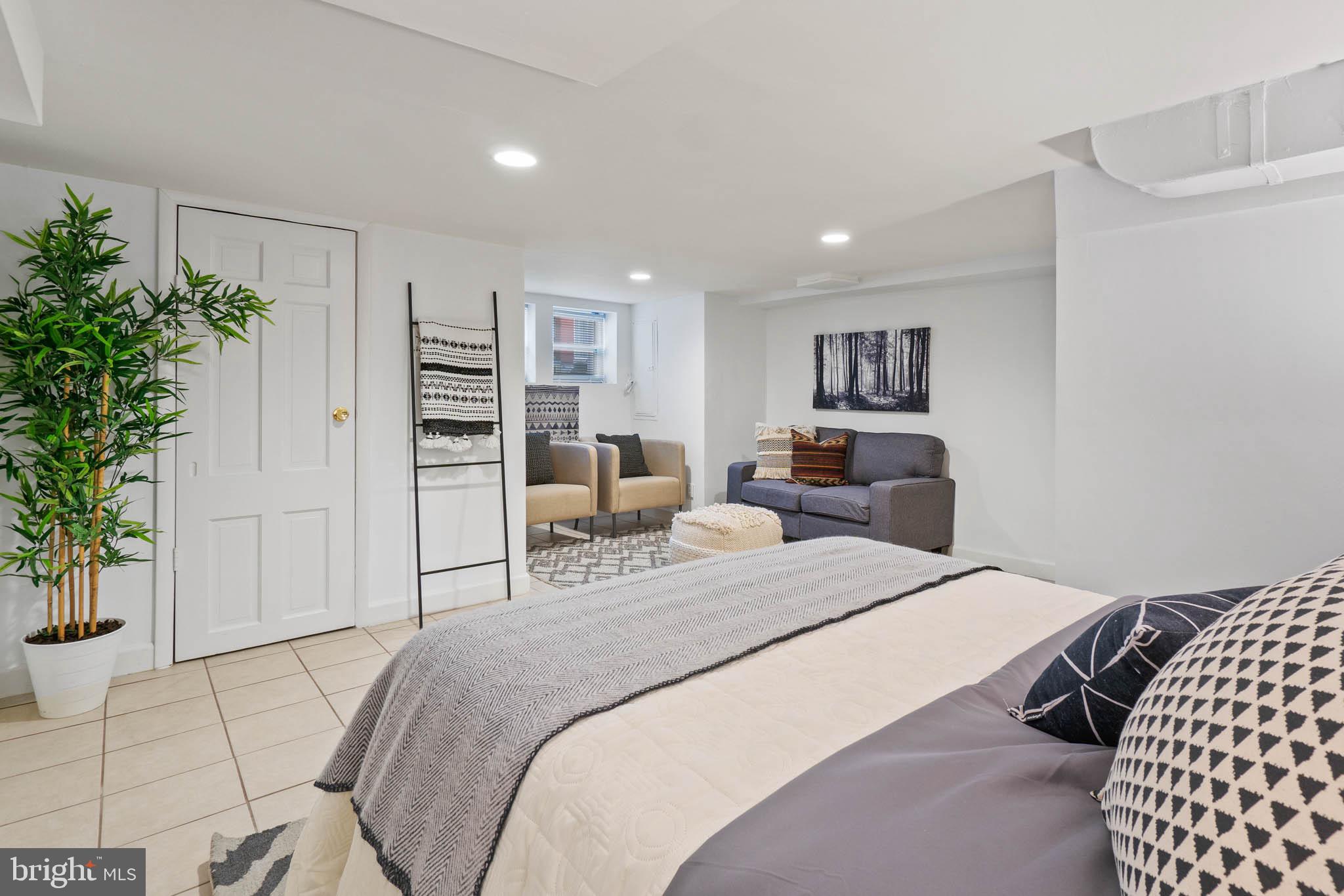 37 Seaton Place Northwest Washington, DC 20001 - Photo 30 of 38