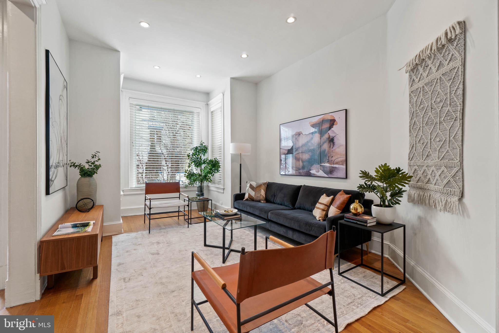 37 Seaton Place Northwest Washington, DC 20001 - Photo 4 of 38