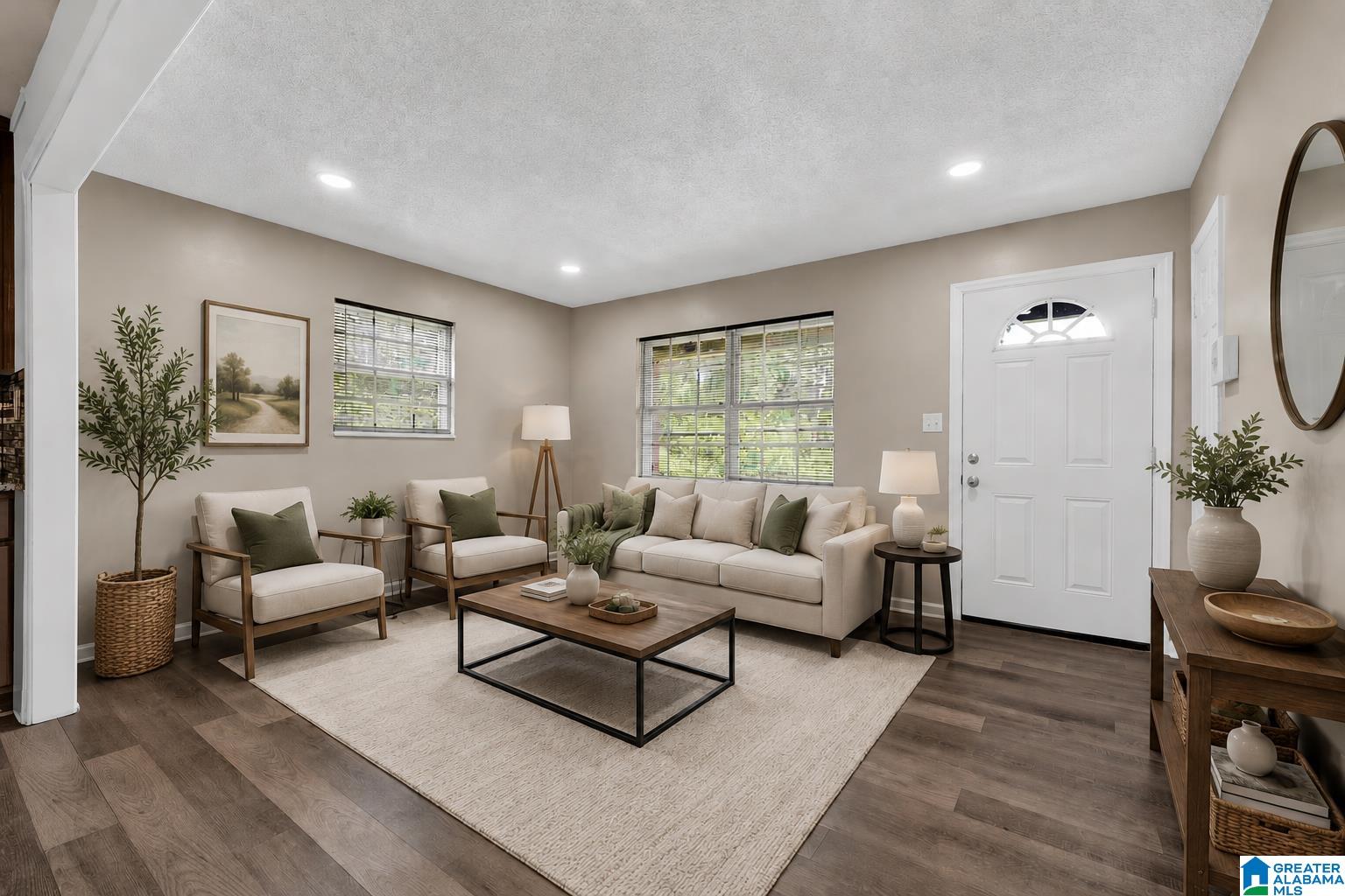 608 10th Terrace Pleasant Grove, AL 35127 - Photo 5 of 33