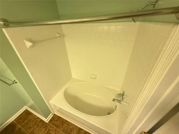 $2,100 | 1210 Kilmington Court, Alpharetta, GA 30009