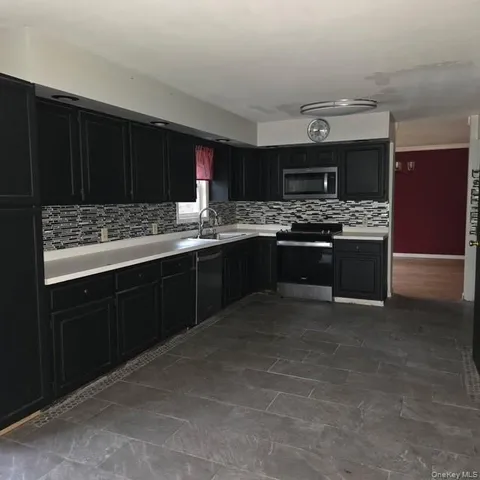 $285,000 | 2752 Highway 42, Forestburgh, NY 12777