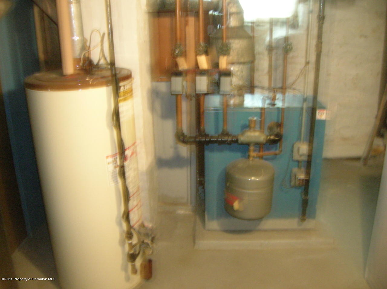 1521 Pine Street Scranton, PA 18510 - Photo 11 of 12