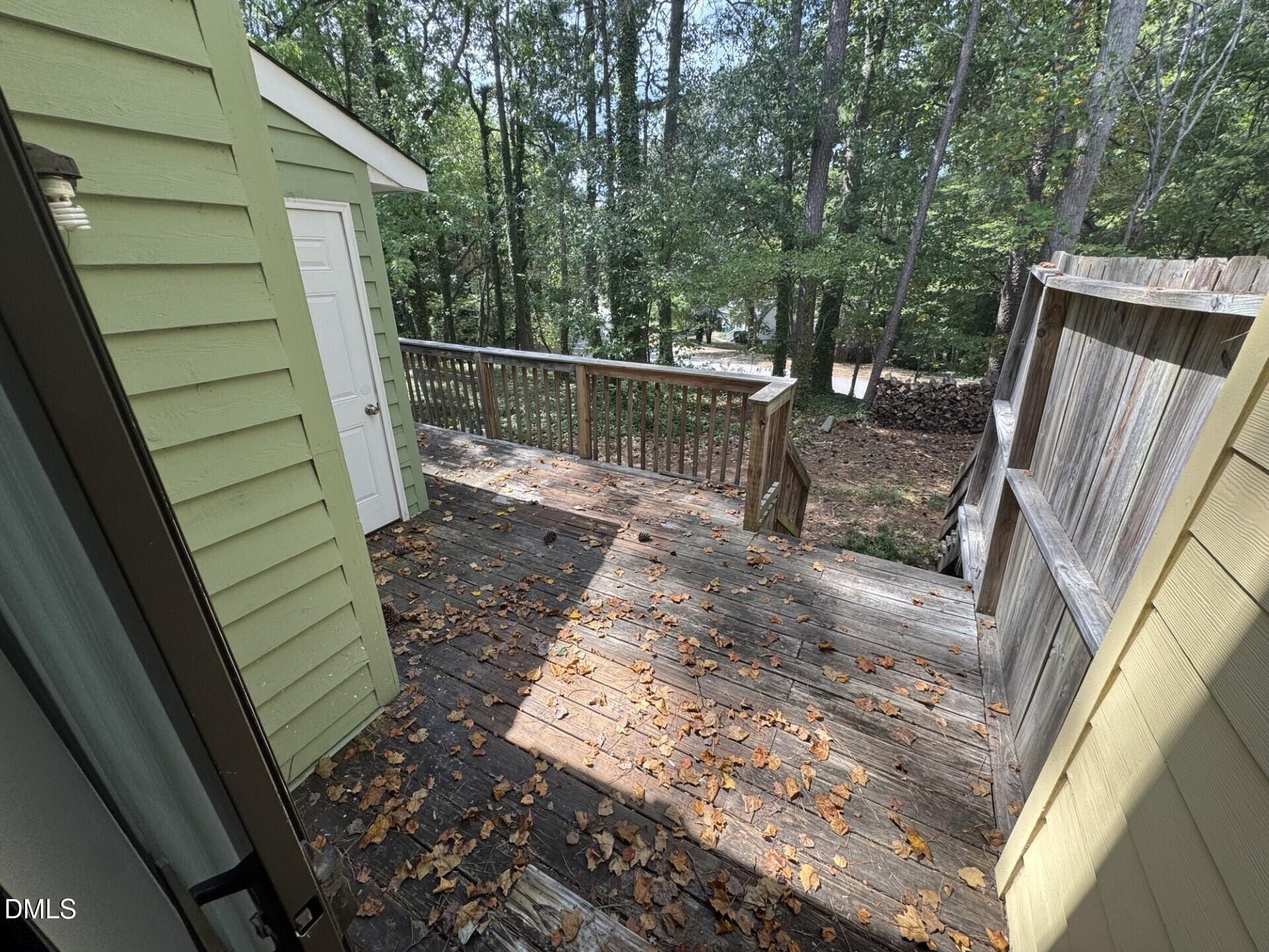 5721 Pool Side Drive Raleigh, NC 27612 - Photo 8 of 20 5c11ed92-e2e8-4c68-bd7b-c75801035834 - C