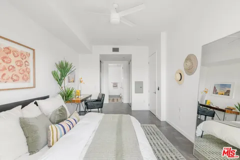 $1,049,000 | 4140 Glencoe Avenue, Unit 507, Marina del Rey, CA 90292