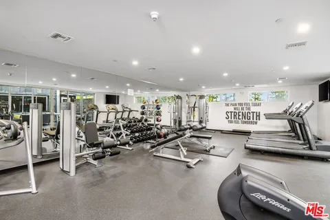 $1,049,000 | 4140 Glencoe Avenue, Unit 507, Marina del Rey, CA 90292