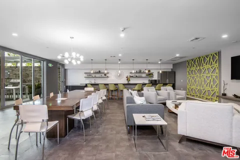 $1,049,000 | 4140 Glencoe Avenue, Unit 507, Marina del Rey, CA 90292