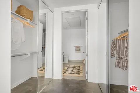 $1,049,000 | 4140 Glencoe Avenue, Unit 507, Marina del Rey, CA 90292
