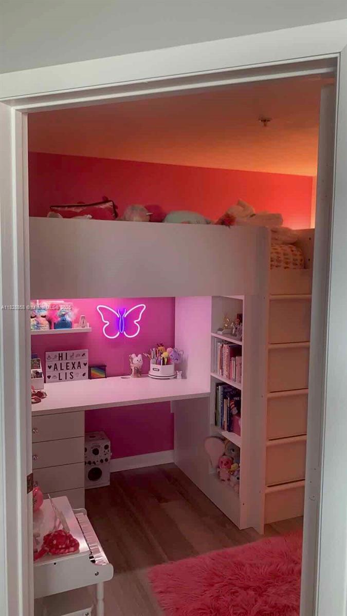 244 Biscayne Boulevard, Unit 608 Miami, FL 33132 - Photo 24 of 25 a view of a workspace with furniture