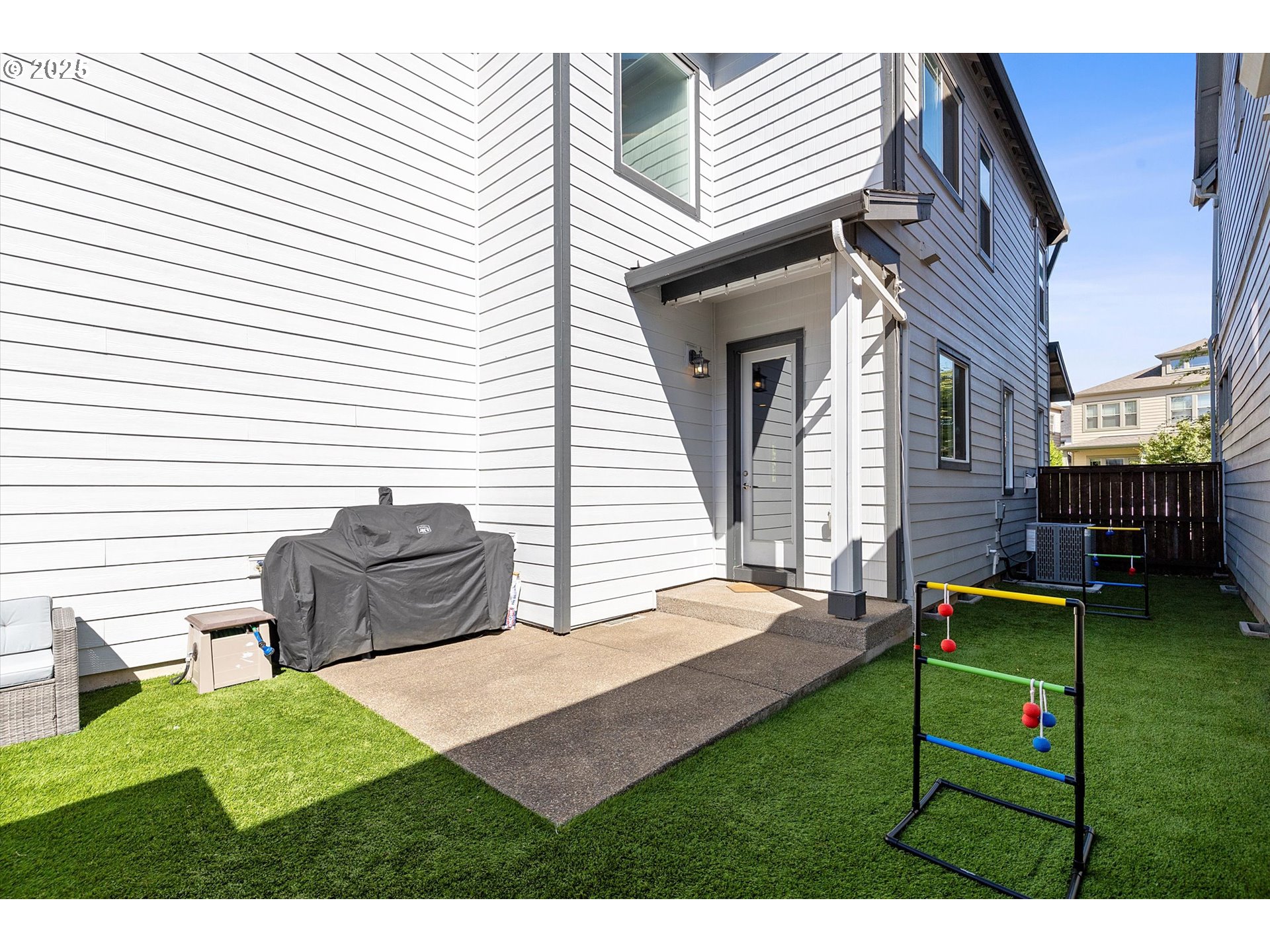 11754 Southwest Oslo Street Wilsonville, OR 97070 - Photo 34 of 44 Patio