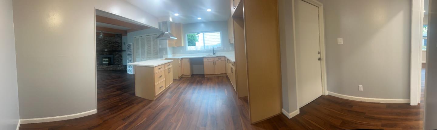 3612 Los Flores Avenue Concord, CA 94519 - Photo 58 of 65 a view of a hallway with wooden floor and closet
