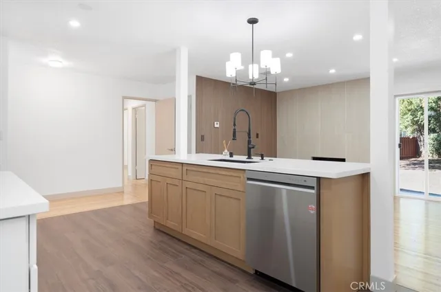 $840,000 | 8581 Owensmouth Avenue, Canoga Park, CA 91304