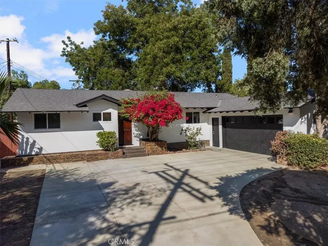 $840,000 | 8581 Owensmouth Avenue, Canoga Park, CA 91304