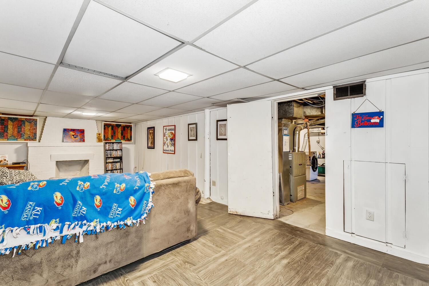 229 North Terrace Drive Wichita, KS 67208 - Photo 25 of 32