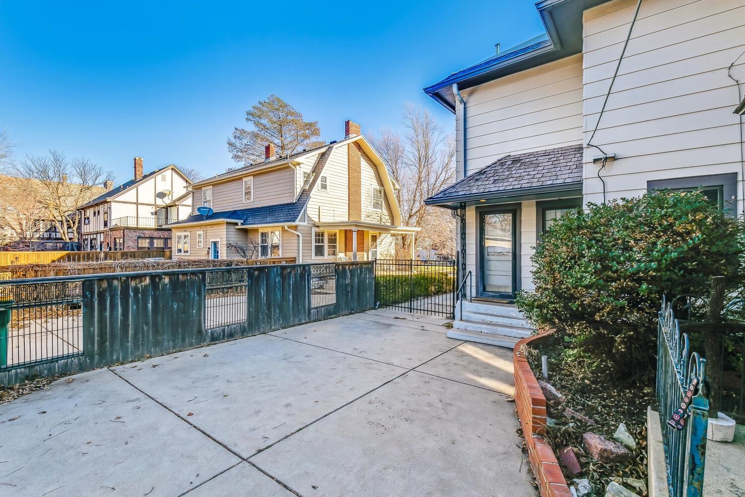 229 North Terrace Drive Wichita, KS 67208 - Photo 30 of 32