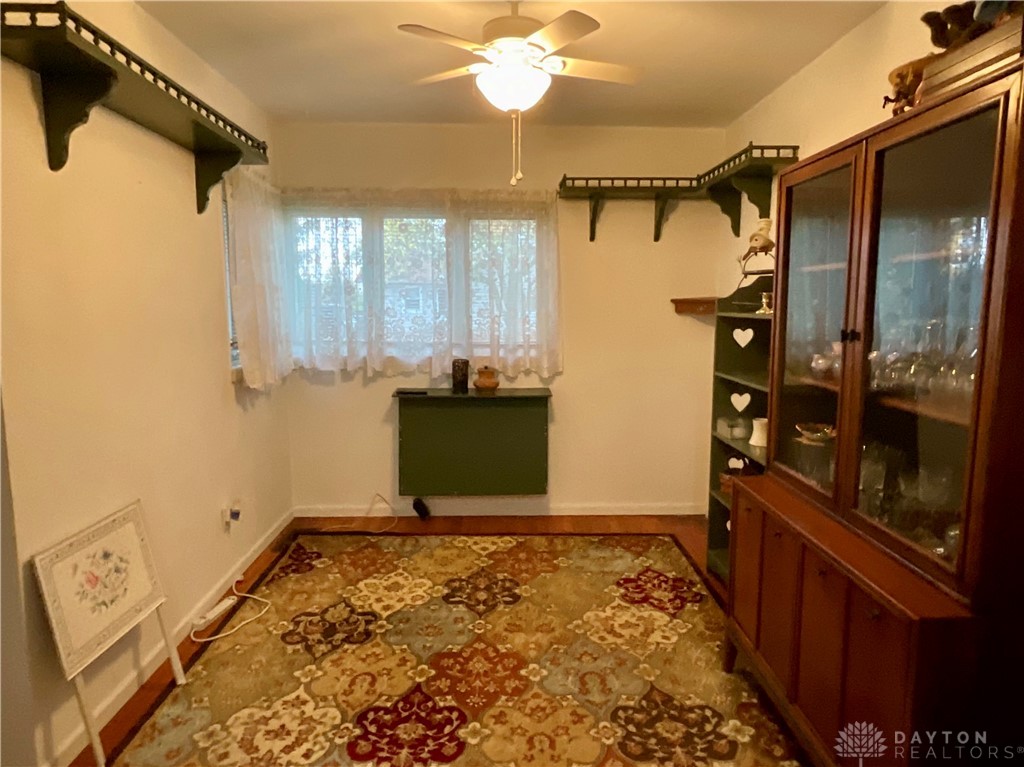 2901 Troy Road Springfield, OH 45504 - Photo 7 of 21 Dining room