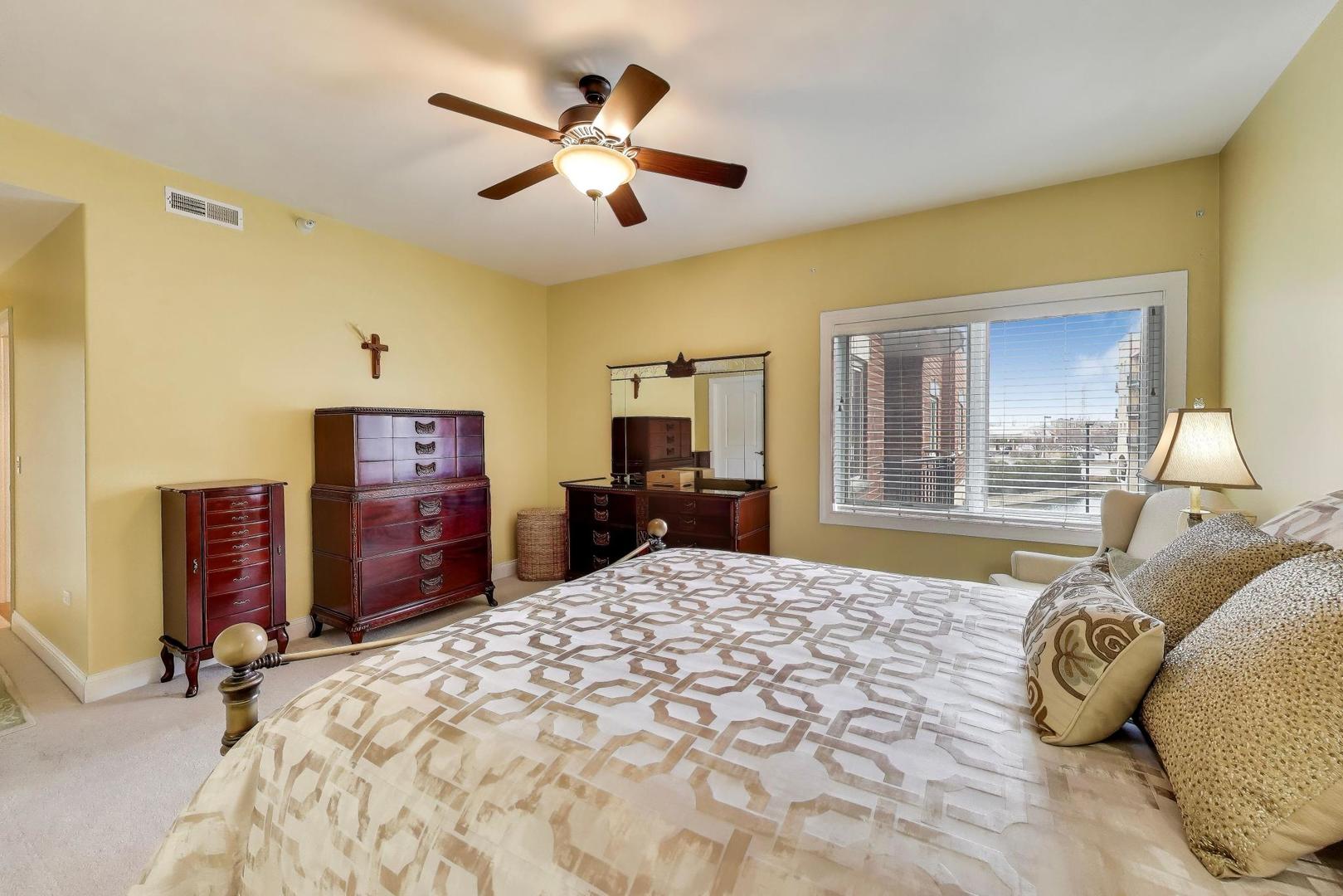 1200 Foxdale Drive, Unit 100 Addison, IL 60101 - Photo 14 of 28