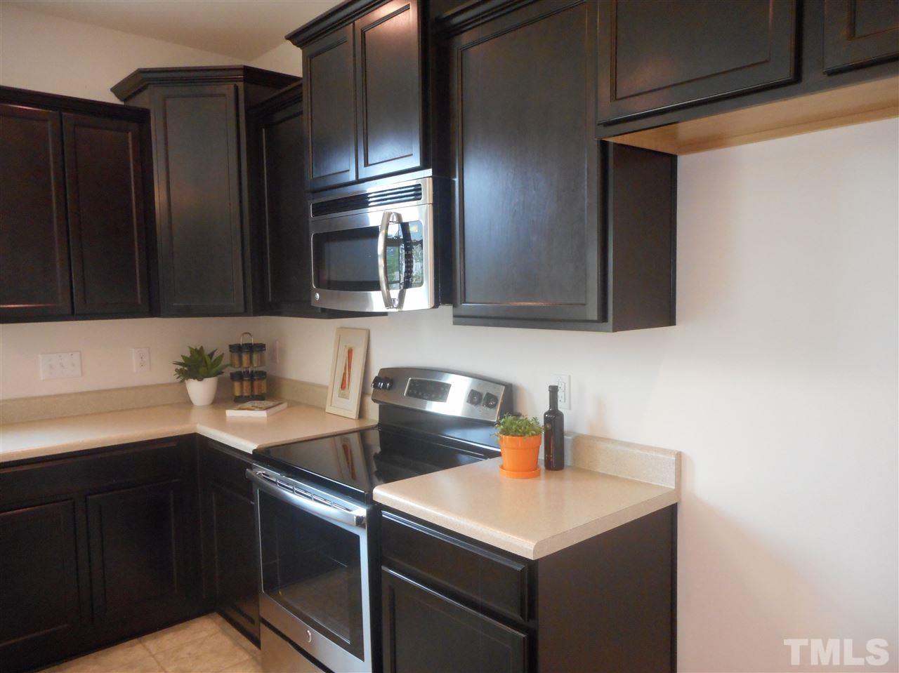 2747 Shepherd Valley Street Raleigh, NC 27610 - Photo 4 of 25 Gallery Image 4