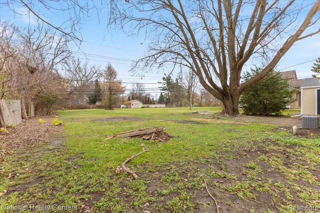 1320 East Long Lake Road Troy, MI 48085 - Photo 24 of 27