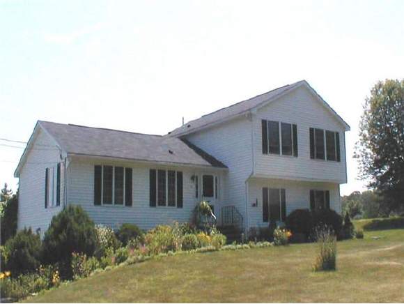 16 South Road Londonderry, NH 03053 - Photo 1 of 1 Gallery Image 1