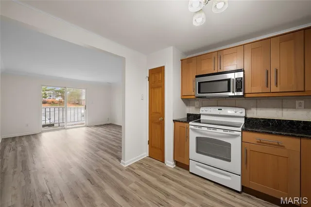 $125,000 | 12800 Portulaca Drive, Unit F, St. Louis, MO 63146