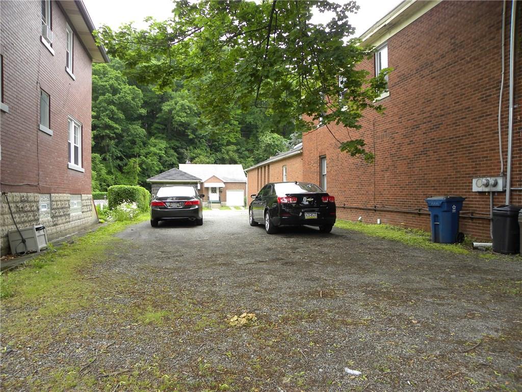 1514 Evergreen Road Pittsburgh, PA 15209 - Photo 4 of 25 Tons of off street parking, OR, build another unit