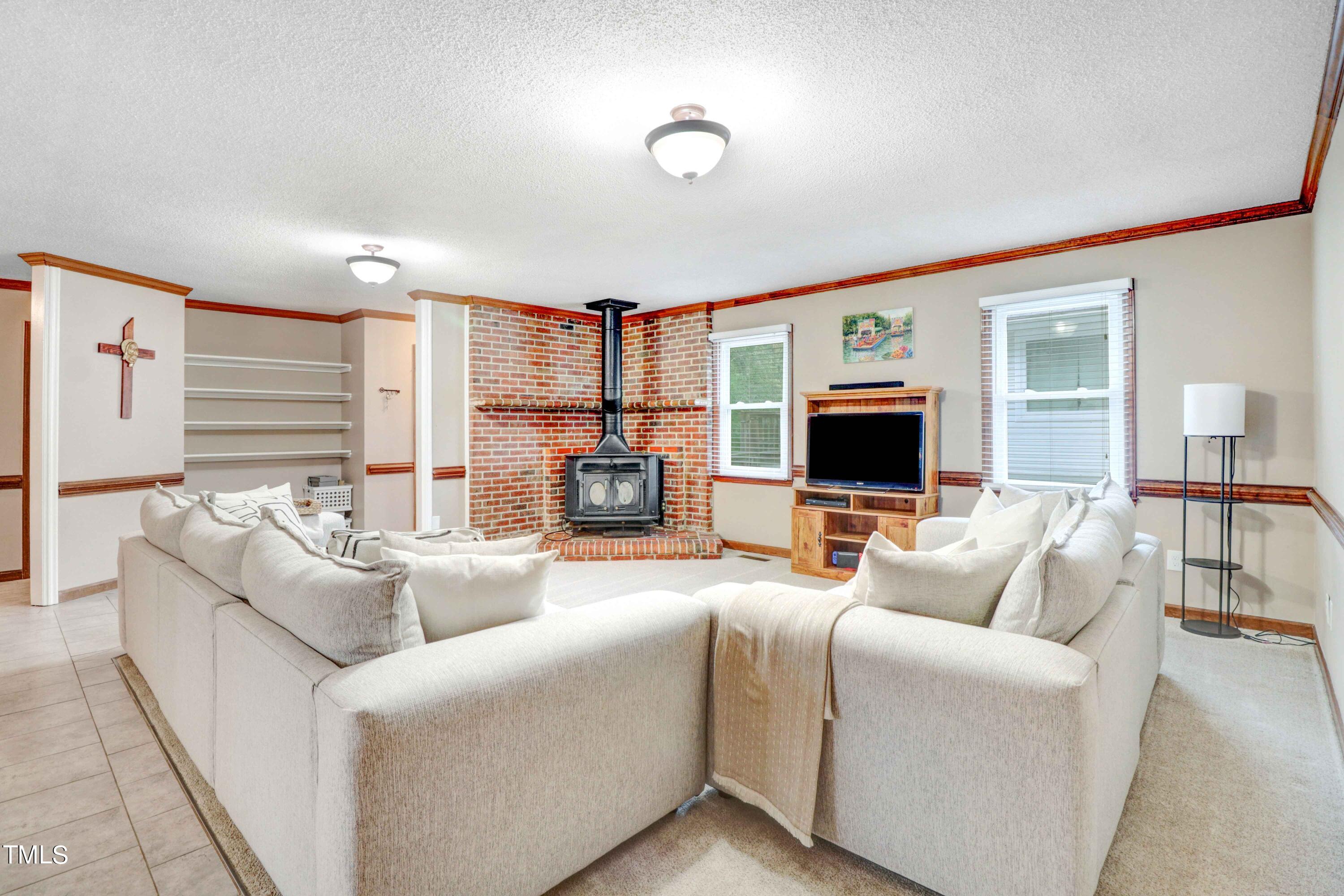 9506 Kennebec Road Willow Spring, NC 27592 - Photo 6 of 38 Family Room