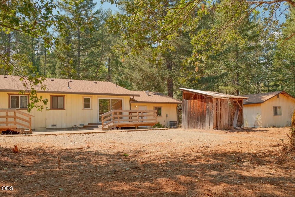 3781 Dick George Road Cave Junction, OR 97523 - Photo 7 of 31 Gallery Image 7