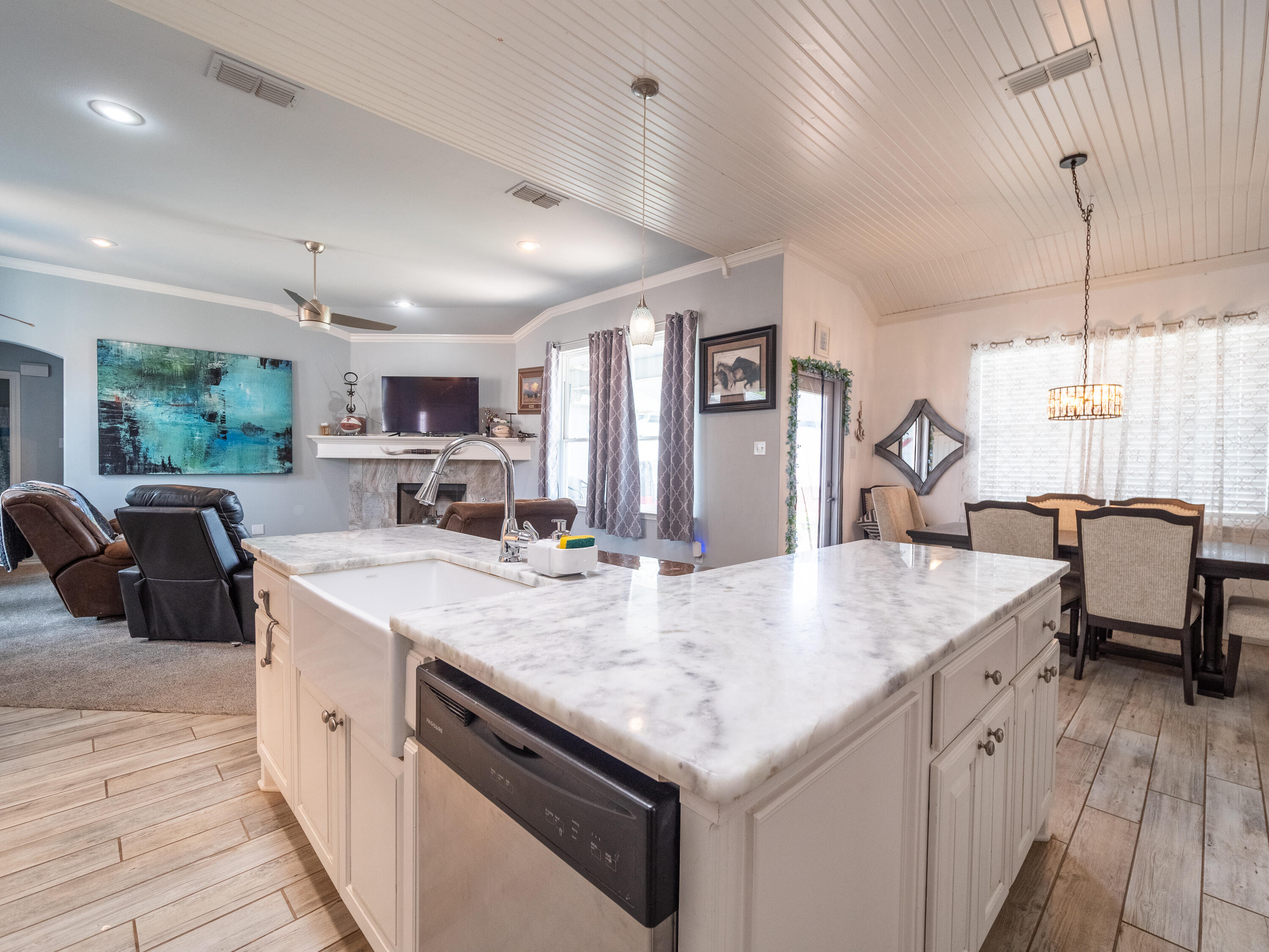 236 Bull Rider Road Lubbock, TX 79404 - Photo 6 of 44 ford,christian--7