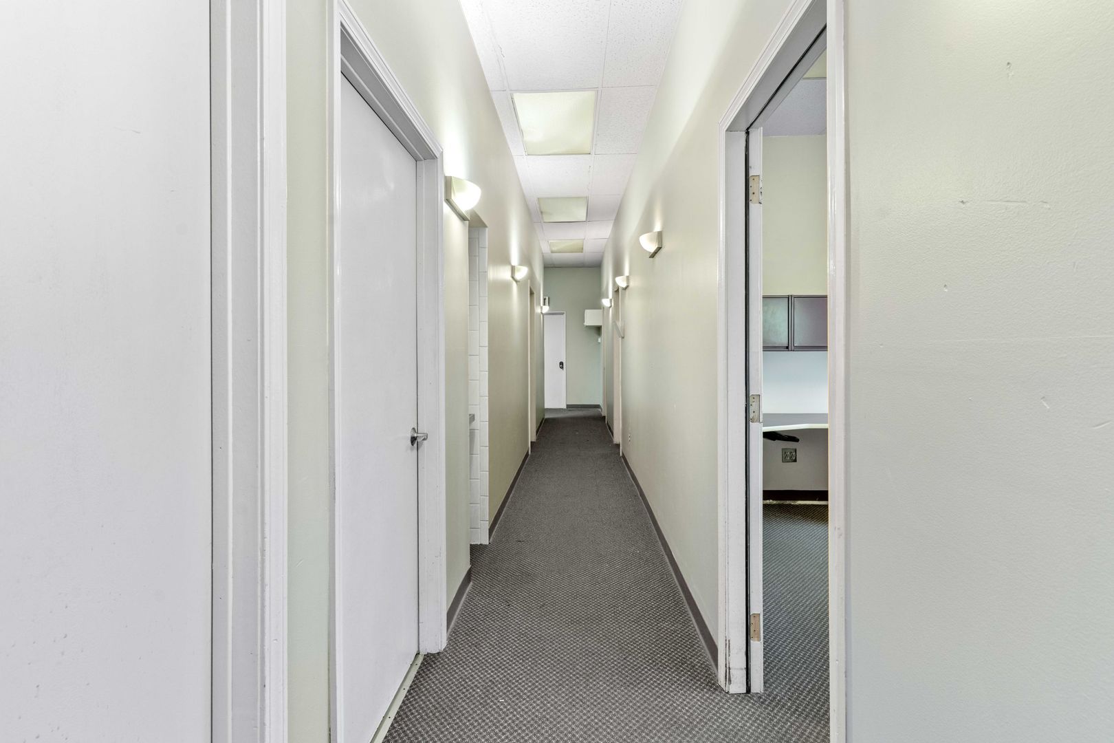 735 West 35th Street Chicago, IL 60609 - Photo 22 of 31