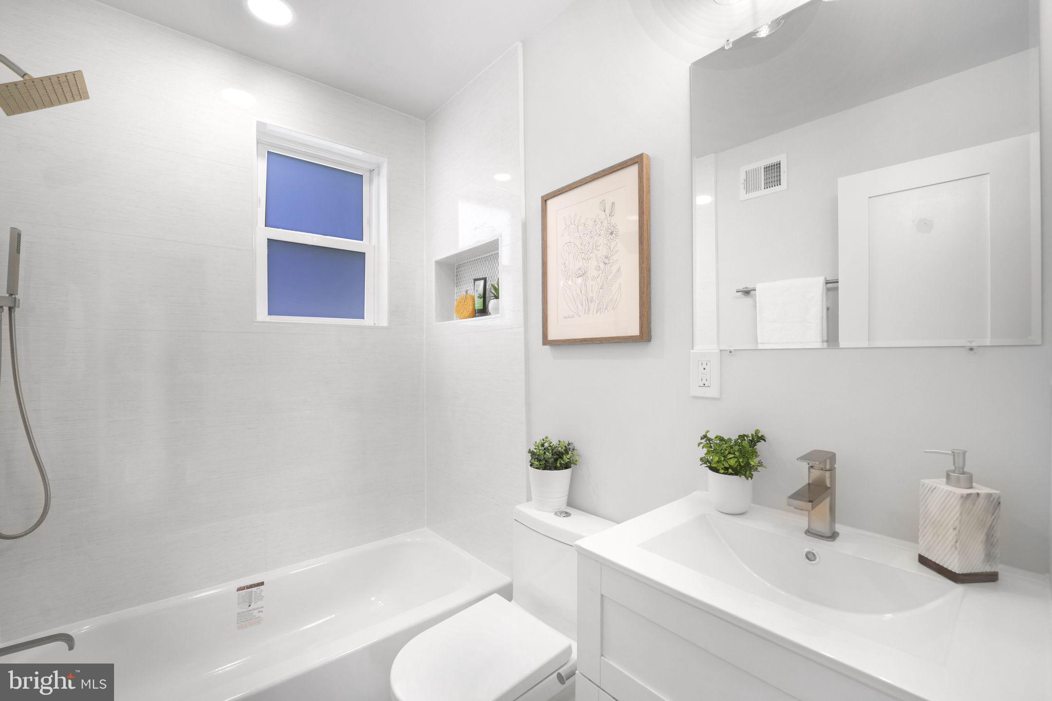 624 Madison Street Northeast Washington, DC 20011 - Photo 15 of 26