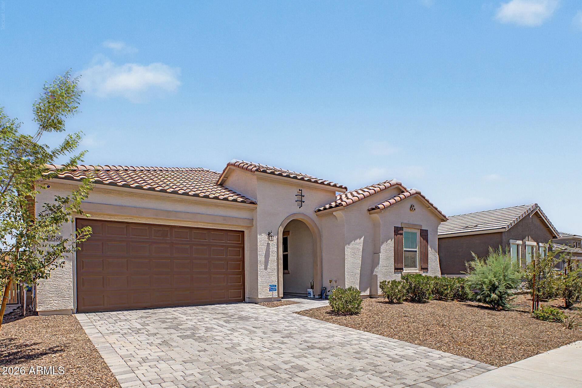19586 West Jamestown Road Buckeye, AZ 85396 - Photo 4 of 43 04-Jamestown
