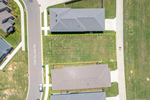 $85,000 | 108 Oak Village Drive, Scott, LA 70583