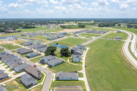 $85,000 | 108 Oak Village Drive, Scott, LA 70583