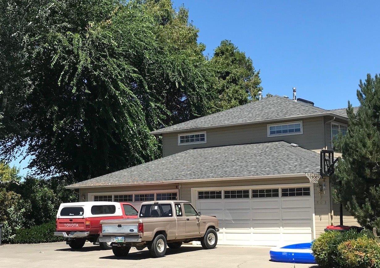 801 Hopkins Road Central Point, OR 97502 - Photo 2 of 12 Additional Photo