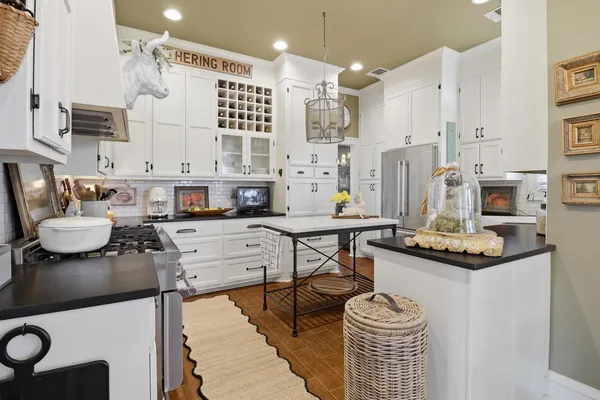 $979,000 | 108 Big Sky, Burnet, TX 78611