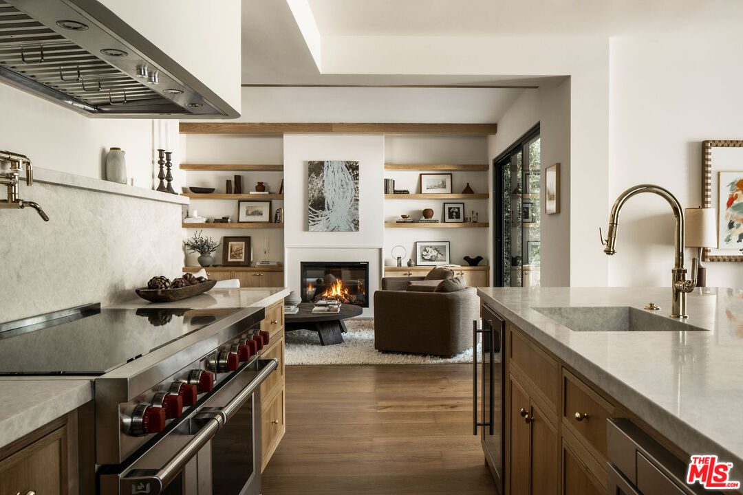 12040 Maxwellton Road Studio City, CA 91604 - Photo 12 of 48