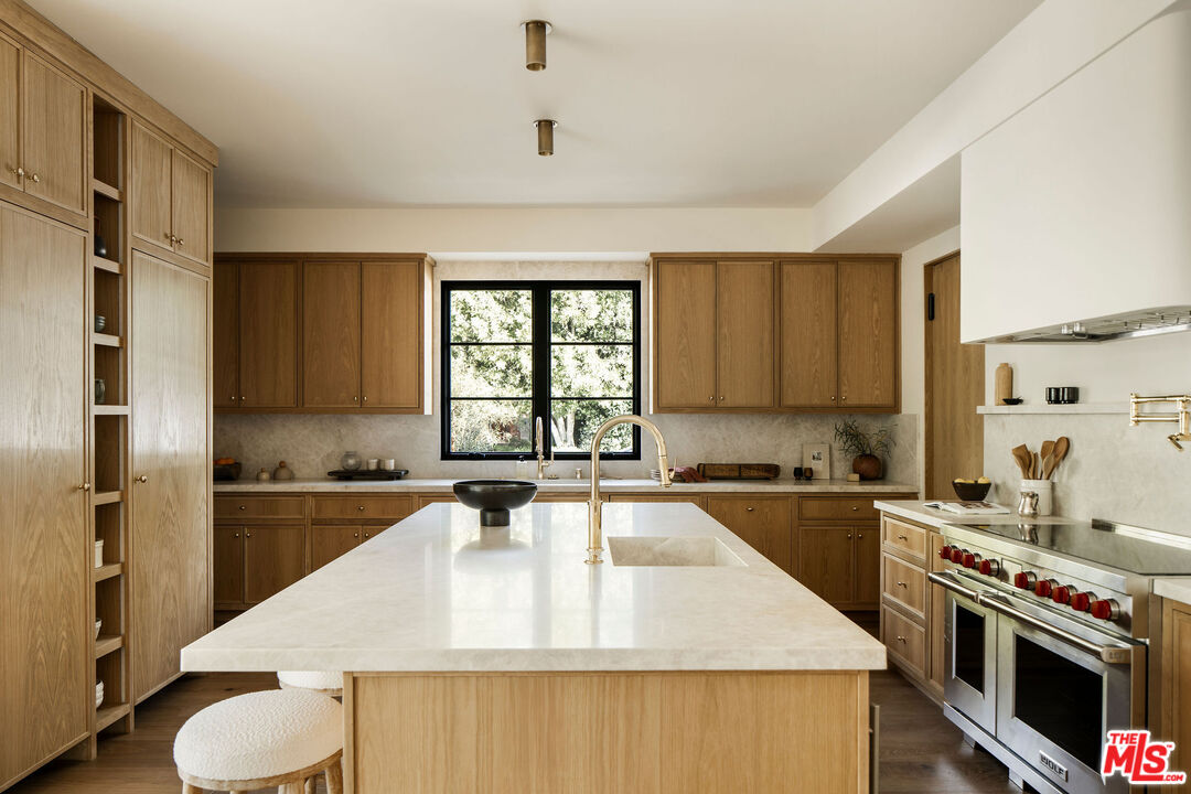 12040 Maxwellton Road Studio City, CA 91604 - Photo 13 of 48