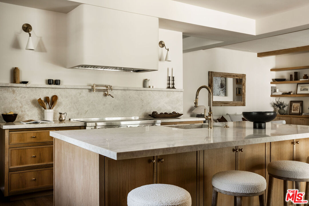 12040 Maxwellton Road Studio City, CA 91604 - Photo 14 of 48