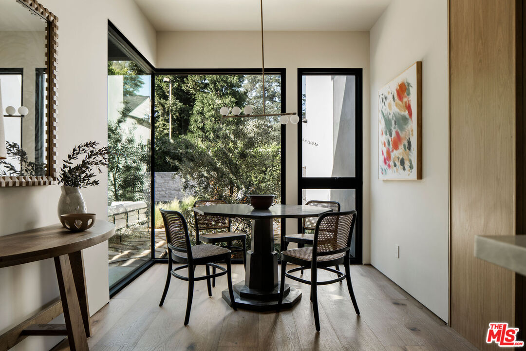 12040 Maxwellton Road Studio City, CA 91604 - Photo 17 of 48