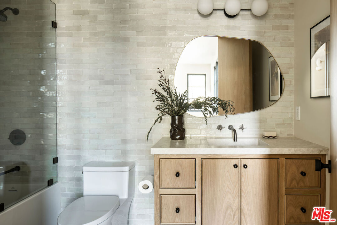 12040 Maxwellton Road Studio City, CA 91604 - Photo 23 of 48