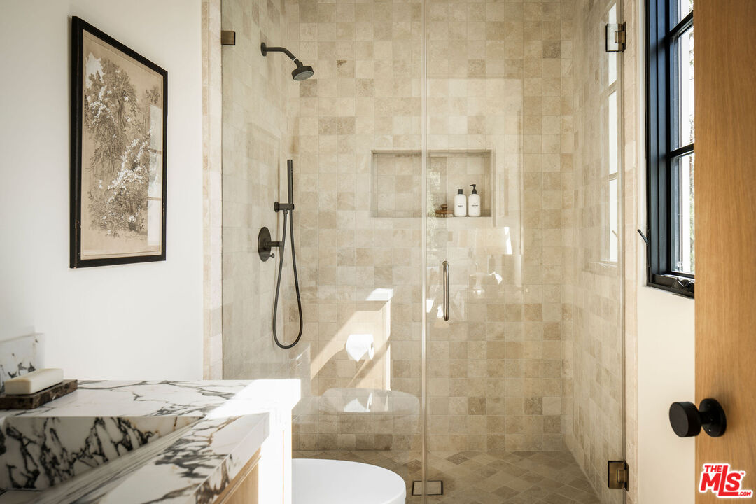 12040 Maxwellton Road Studio City, CA 91604 - Photo 26 of 48