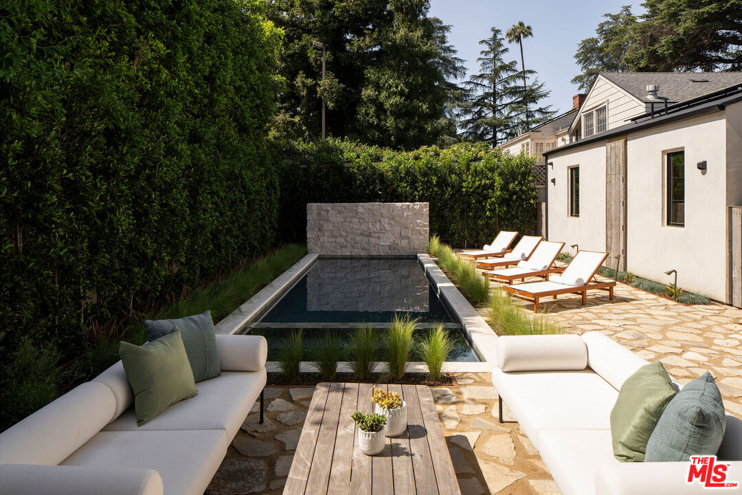 12040 Maxwellton Road Studio City, CA 91604 - Photo 43 of 48