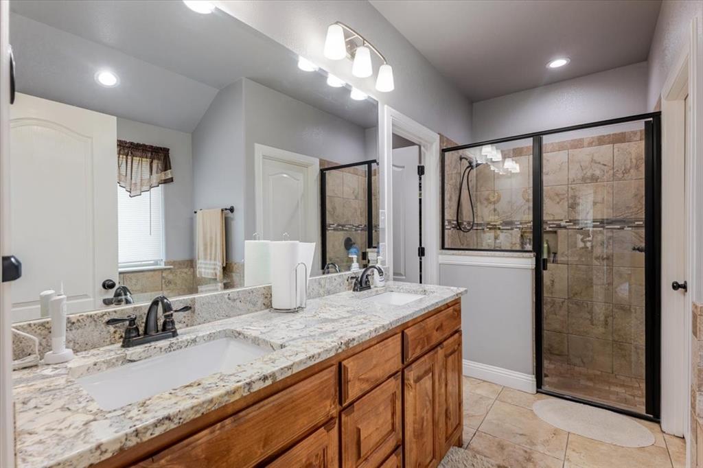 140 Pine Road Poolville, TX 76487 - Photo 19 of 39