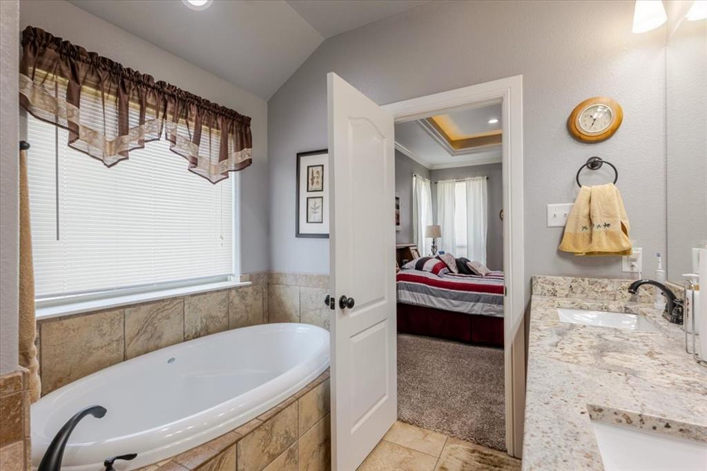 140 Pine Road Poolville, TX 76487 - Photo 20 of 39