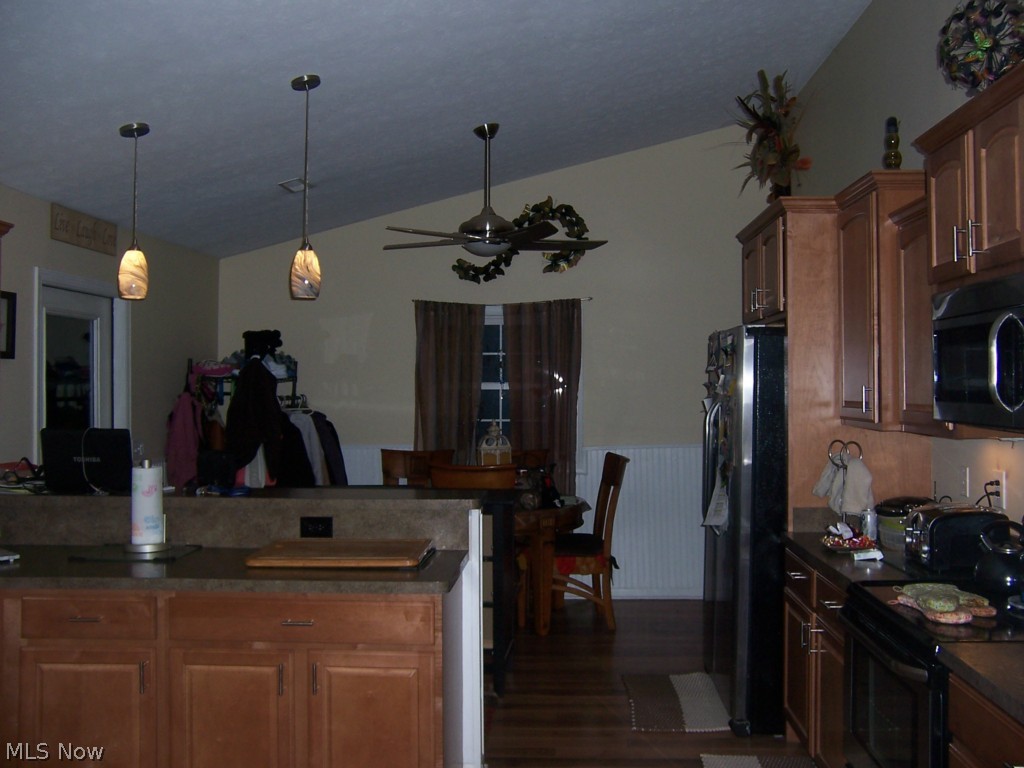 7511 Mayfield Road Chesterland, OH 44026 - Photo 5 of 25 Gallery Image 5