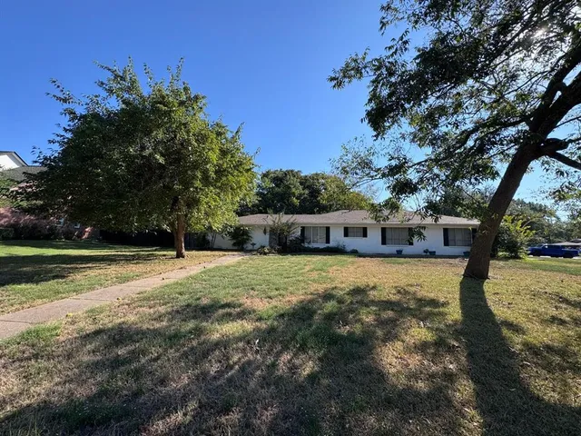 $189,900 | 2906 Tanglewood Drive, Commerce, TX 75428