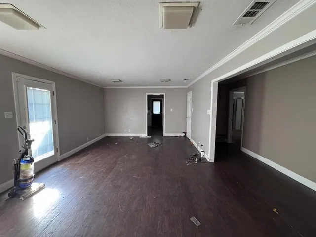 $189,900 | 2906 Tanglewood Drive, Commerce, TX 75428