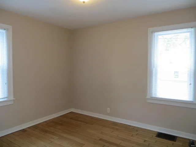 $2,325 | 2024 East 3rd Street, Bloomington, IN 47401