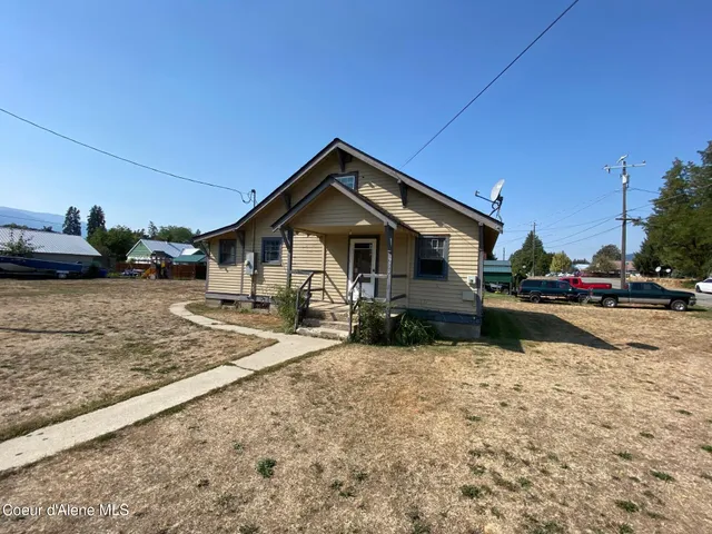 $224,900 | 274 2nd Street, Priest River, ID 83856